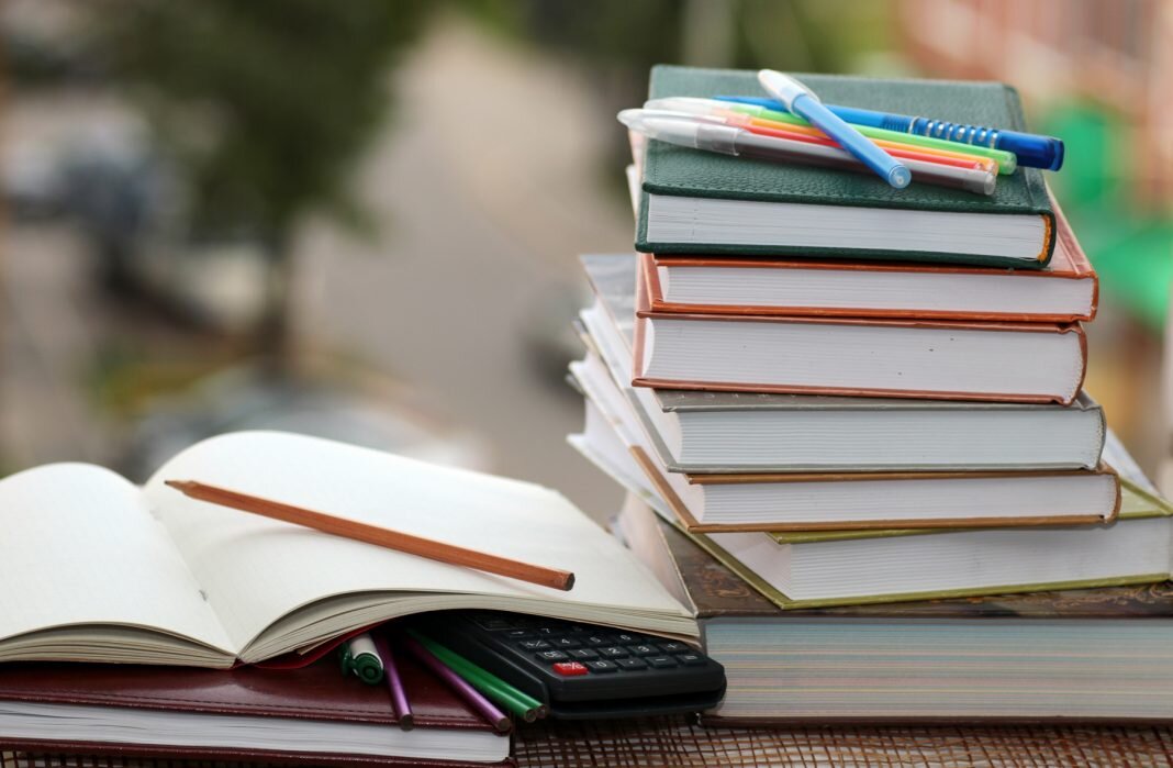 Подробнее о статье Как выбрать издательство для первой книги